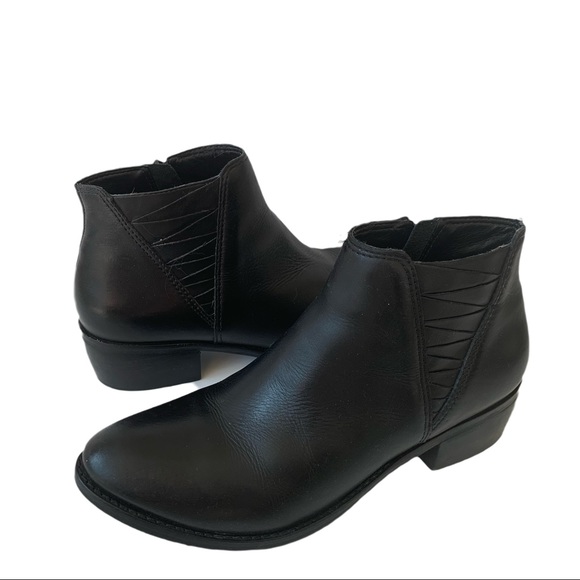 Matisse Shoes - Matisse Leather ankle booties black leather